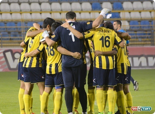 חזרו למקום הראשון. שחקני קרית גת (עמוד הפייסבוק הרשמי של מכבי קרית גת)